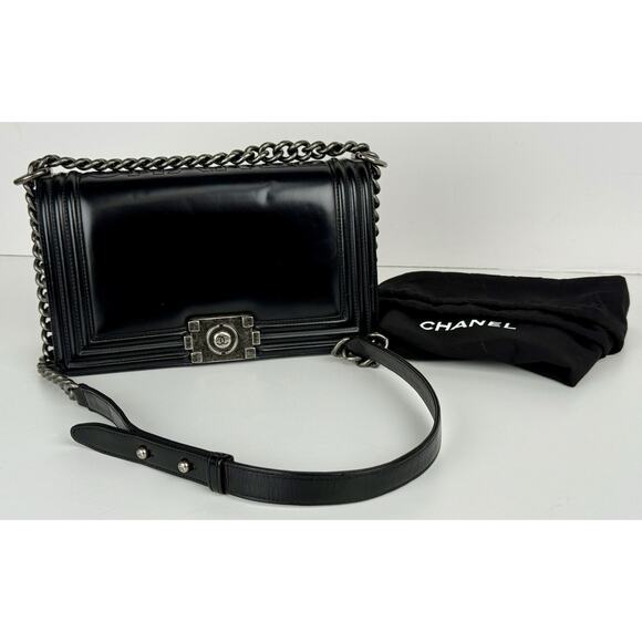 Chanel Reverso Boy Black Leather Shoulder Bag - Picture 1 of 8